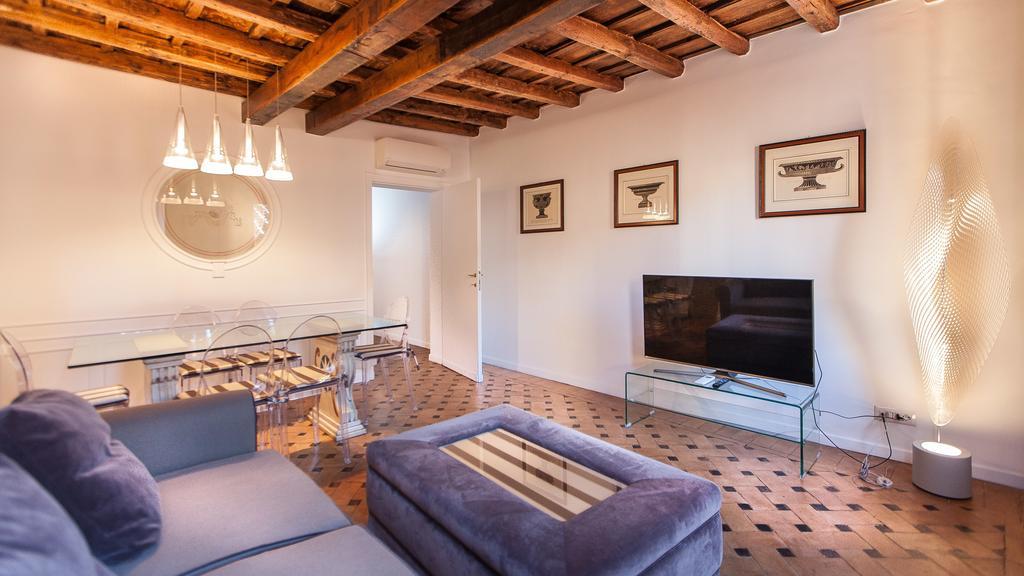 In - Scala Apartment Rom